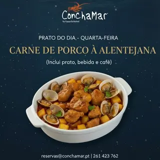 Carne de porco à alentejana