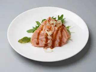Sashimi Tataki Salmão