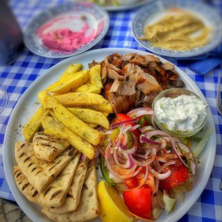Gyros de Porco (Pork Gyros)