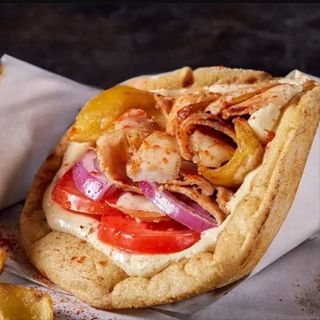Wrap de gyros de frango (Chicken Gyros Wrap)