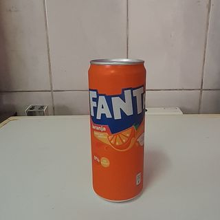 Fanta laranja lata
