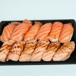 041-Nigiri salmão+tostado