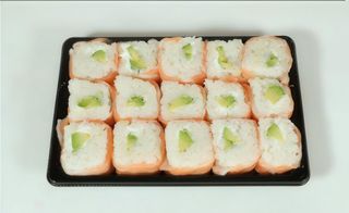 033-Maki salmão+abacate