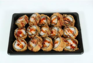 038 Maki frito com salmão 