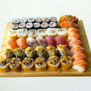 099 - Sushi misto   44pecas