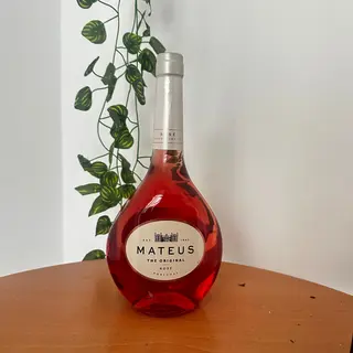 Mateus vinho 