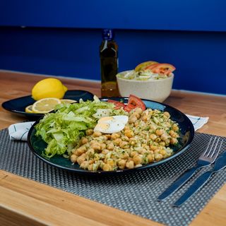Salada de Grão com Bacalhau