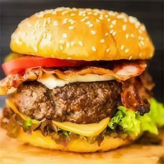 Hambúrguer alentejana