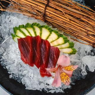 Akami Sashimi 5 PCS
