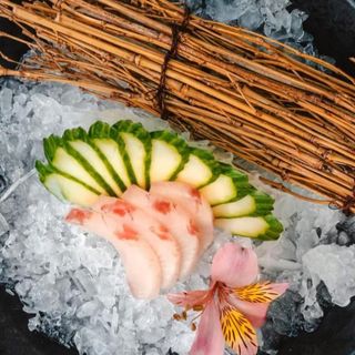 Sashimi Suzuki 5 PCS
