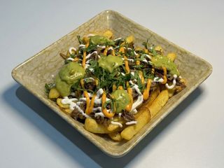 ANIMAL FRIES COM VACA (MEIA PORÇÃO) 