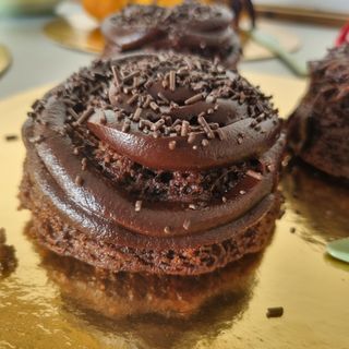 Chocolate Com Cobertura de Chocolate