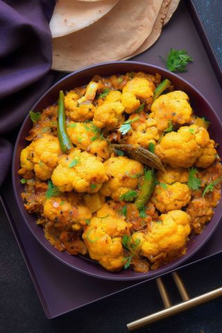 ACHARI GOBI MASALA