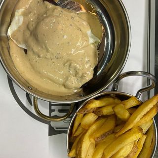 Bife Três Pimentas