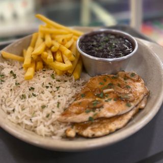 Bifinhos de frango grelhado 