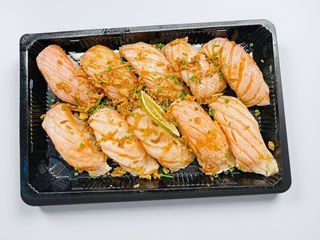 Caixa Nº6 de Nigiri Tostado (10 Peças)