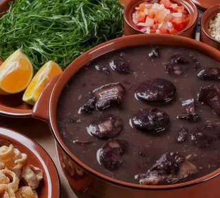 Feijoada Completa