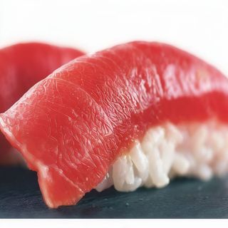 M12 Nigiri de Atum
