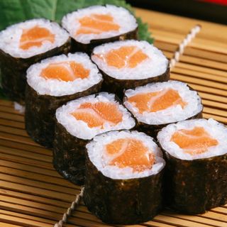 M21 Maki de Salmão