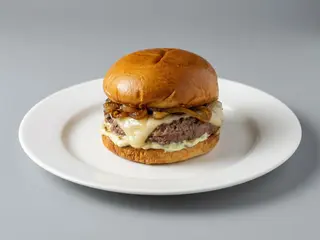 Hambúrguer Romi no Pão