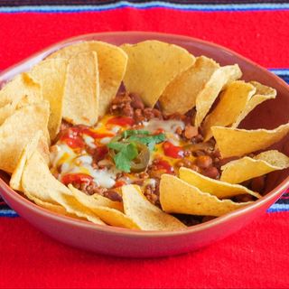 Chilli com carne e Nachos