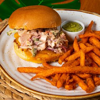 Sandes Havaiana de Pulled Pork