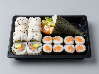 Combinado salmon 17 pieces