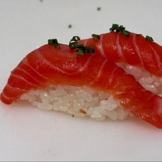 Nigiri Salmao 6un