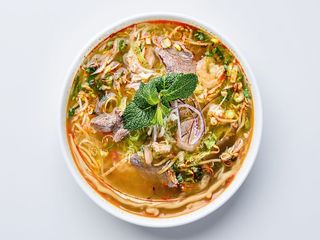 Mix Thukpa
