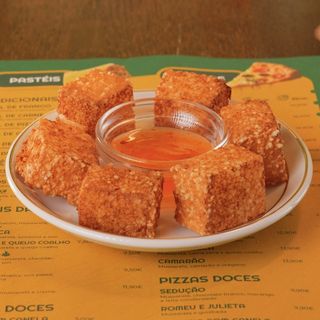 Dadinhos de Tapioca