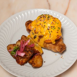 King Benedict's Ovos Moles