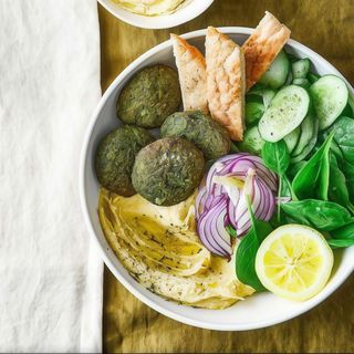 Mezza Fenicia Vegetariana
