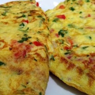 Omolete de salsa e cebola