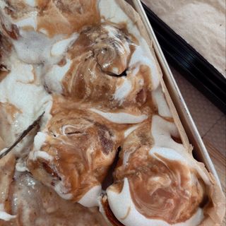 Cinnamon Roll c/doce de leite