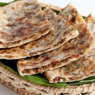 24. Keema Naan