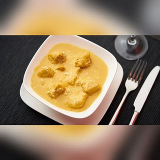 35. Chicken Korma