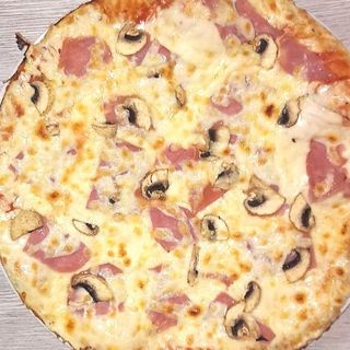 14-Pizza Capricciosa (FAMILIAR 50CM)