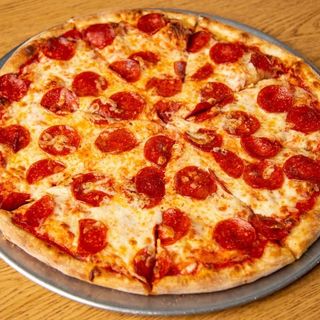 13-Pizza Salame (Familiar 50Cm)