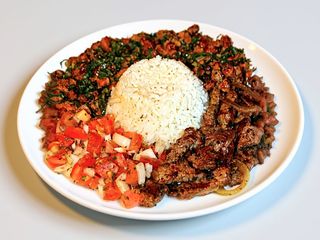 Porção de Feijão Tropeiro