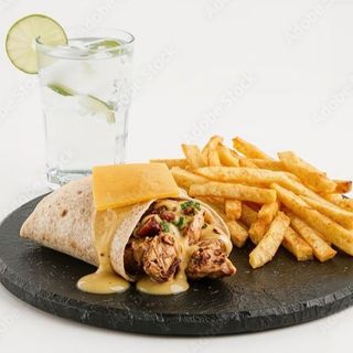 Durum kebab com quijo menu