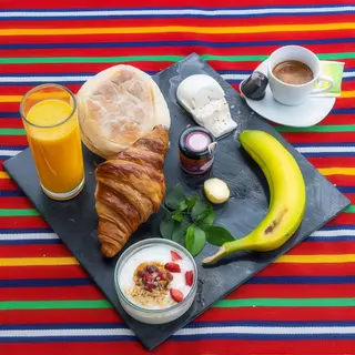 Island Breakfast