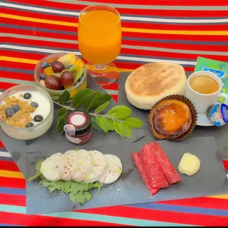 Desert Island Breakfast