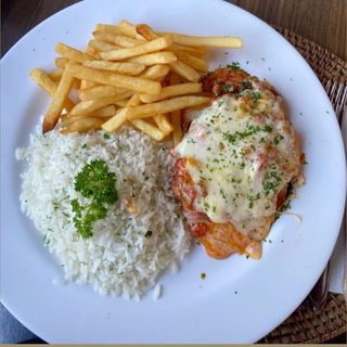 Frango a parmegiana 