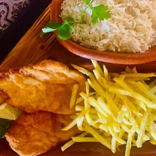 Panados de Peru com Arroz de Feijão