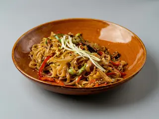 Chow Mein de Camarão