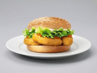 CHICKEN BURGER