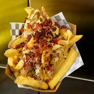 Suuuper Cheesy Cheddar + Bacon