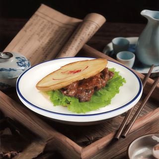 Roujiamo com carne vaca 