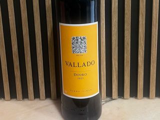 Vallado tinto