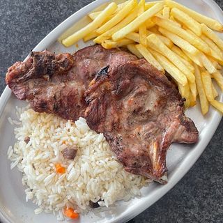 Costeletas de porco Grelhadas 1/2 dose